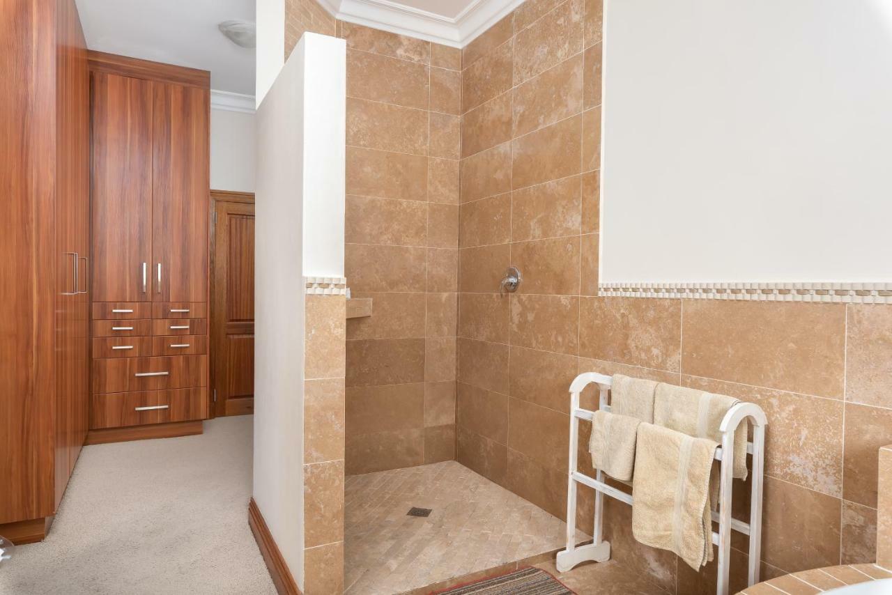 Thomson'S Accommodation เคปทาวน์ ภายนอก รูปภาพ