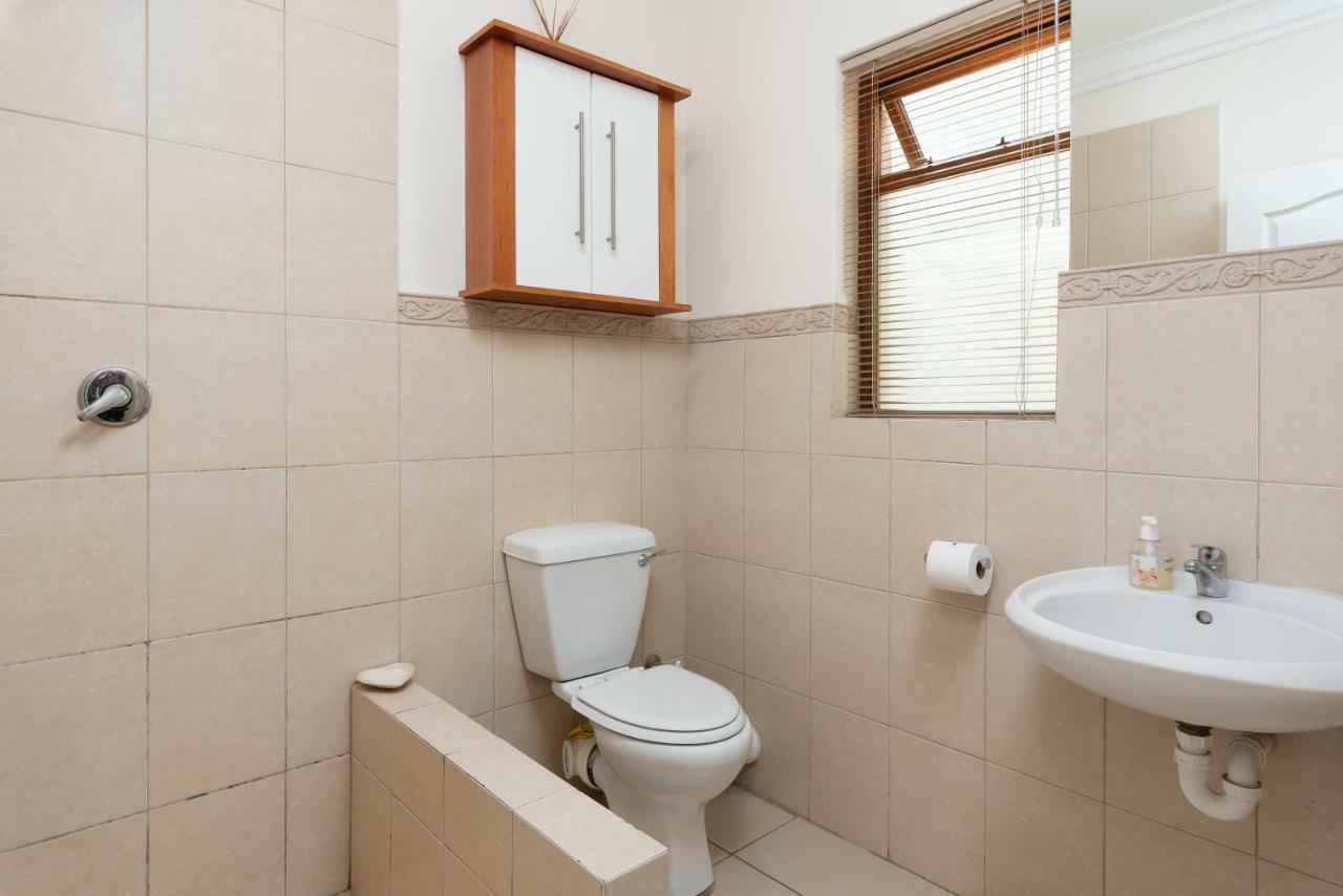 Thomson'S Accommodation เคปทาวน์ ภายนอก รูปภาพ