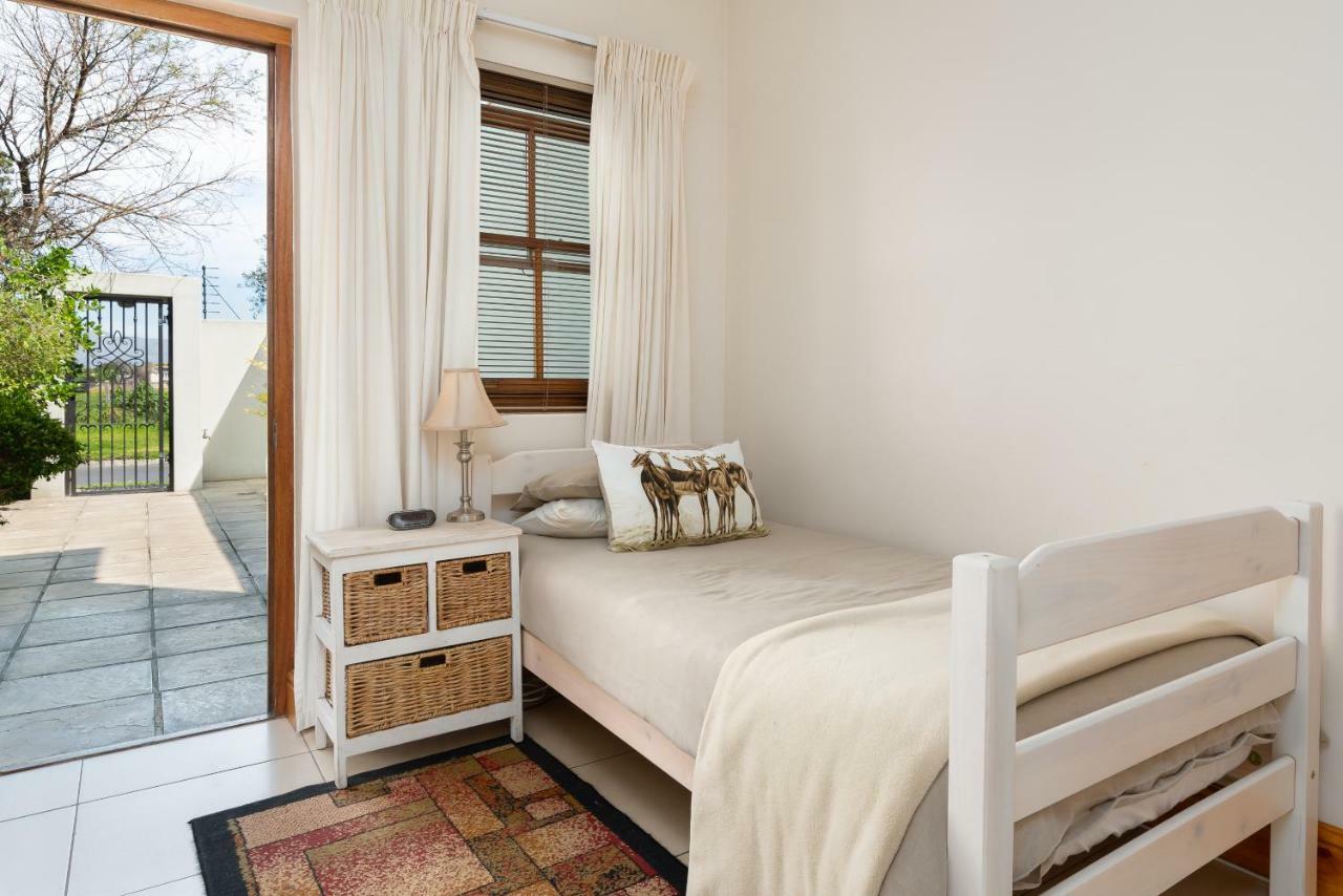 Thomson'S Accommodation เคปทาวน์ ภายนอก รูปภาพ